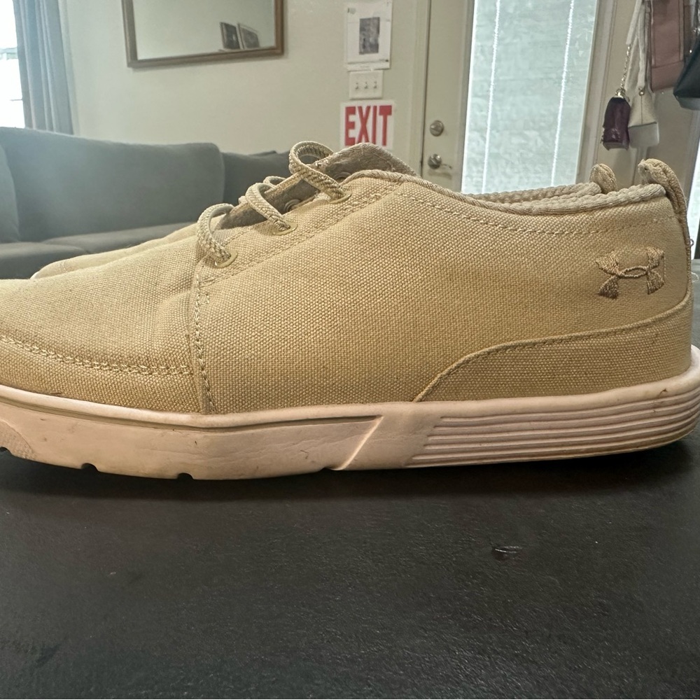 Under Armour Men's Beige Sneakers